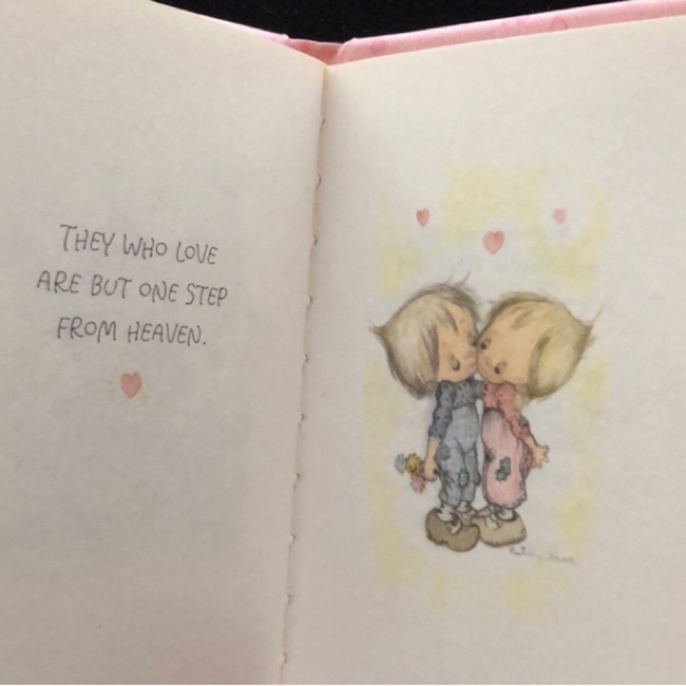 Precious Moments~ A Little Book of Love by Betsy Clark in original gift box - Picture 5 of 5